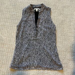 Banana Republic sleeveless blouse in black/grayish beige